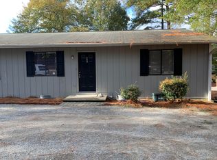 632 N Ashe St #632, Southern Pines, NC 28387