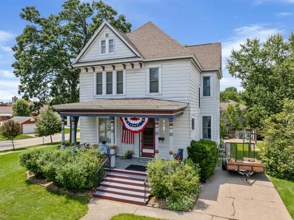 302 N Spring STREET, Sparta, WI 54656