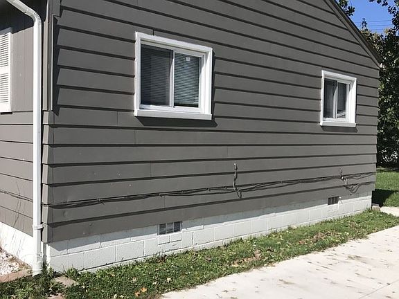 2nd image of 22645 Stephens St