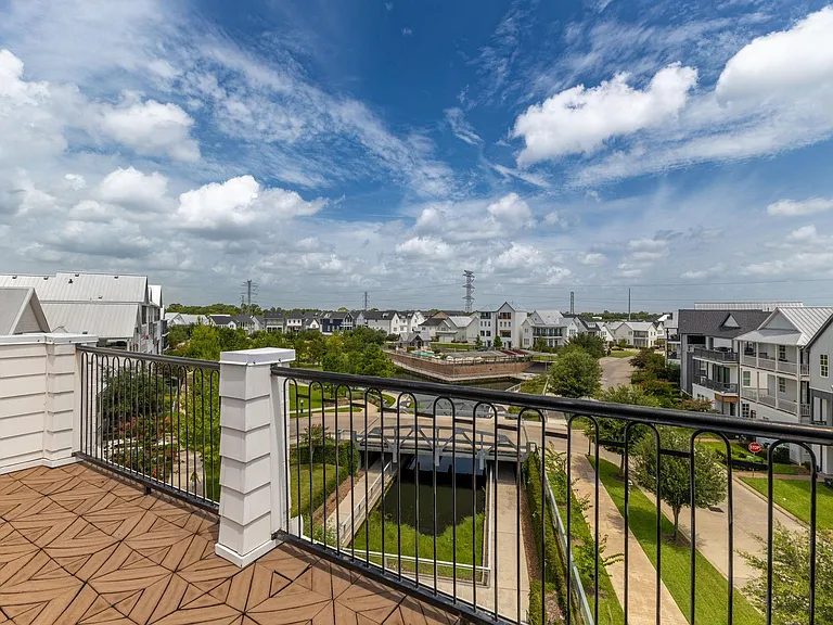 8711 Oak Kolbe Ln — Photo 48
