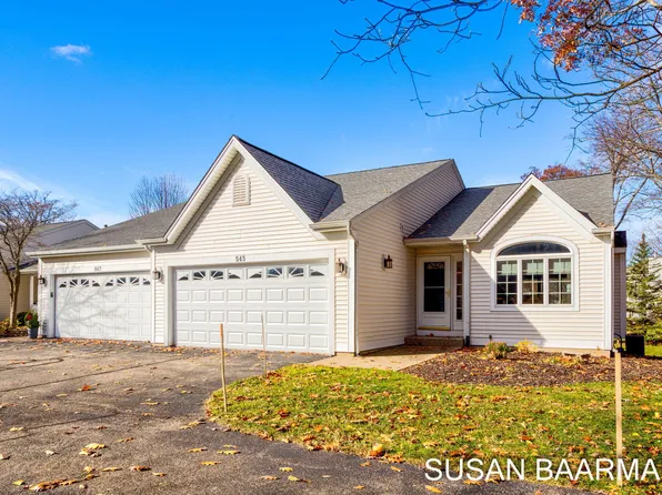 545 Red Oak Ct #35, Holland, MI 49424