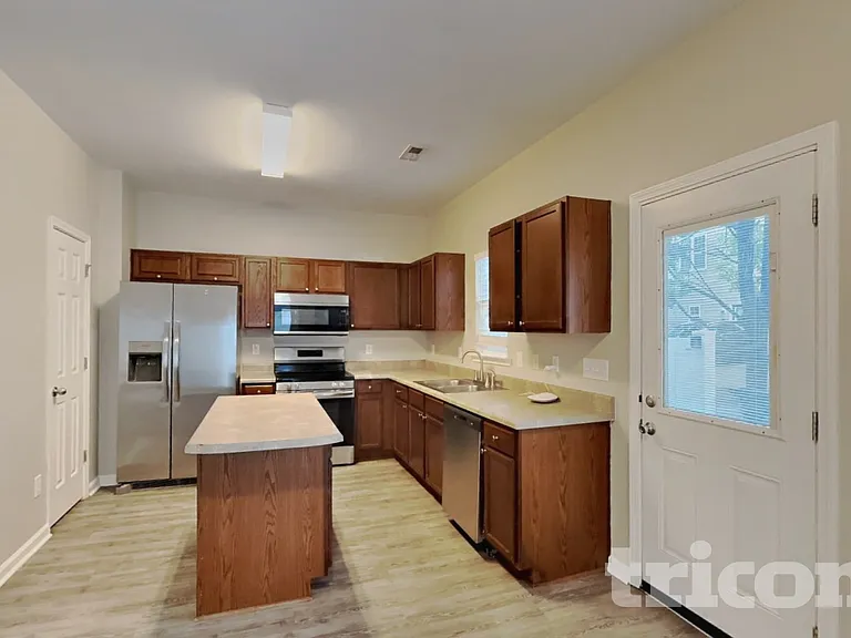 95 Shad Boat Ln — Photo 6