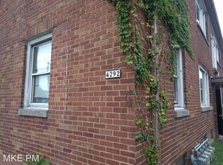 4292 N 27th St APT 3, Milwaukee, WI 53216