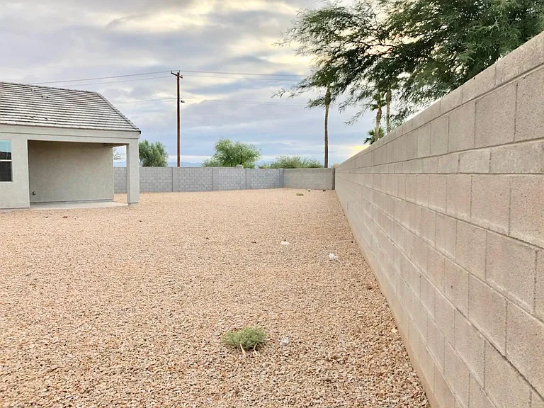 11723 E Marigold Ln — Photo 12
