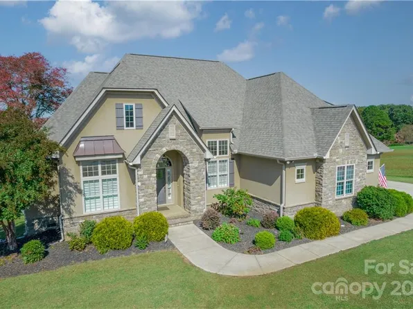 113 Deer Brook Dr, Shelby, NC 28150