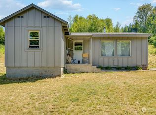 1840 Hazel Dell Rd, Castle Rock, WA 98611