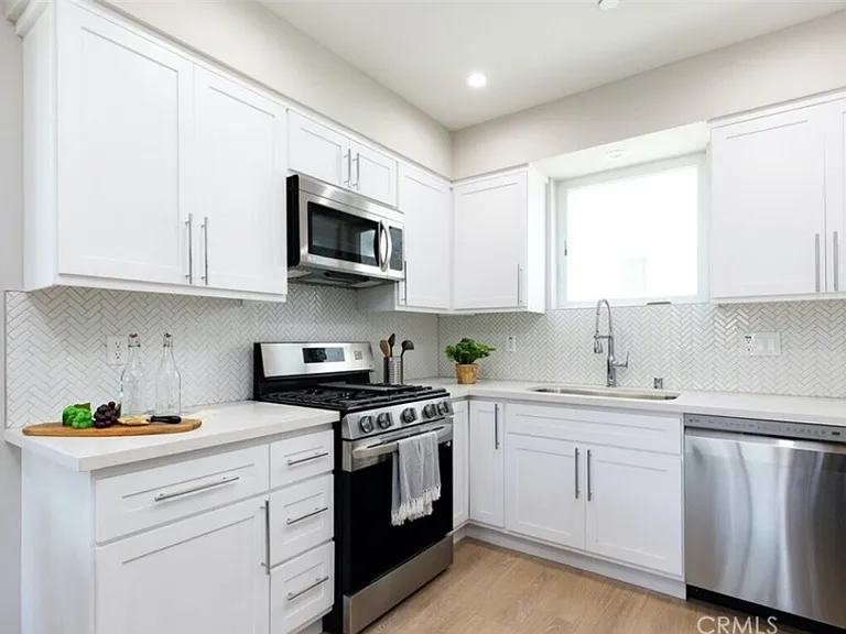 2234 Crenshaw Blvd #2232-1/2 — Photo 7