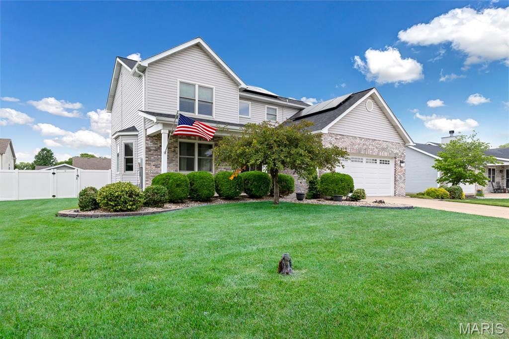 138 Emerald Way E, Granite City, IL - View 2