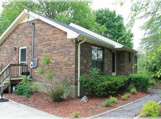 1025 E Side Rd, Ashland City, TN 37015