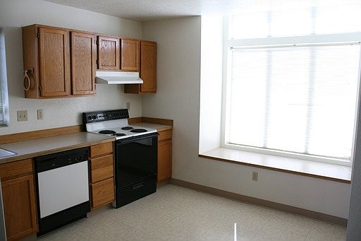 4th image of 5209 S Smith Ct