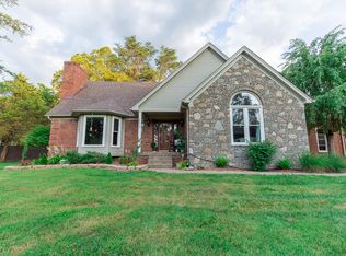 2310 Forrest Park Dr, La Grange, KY 40031