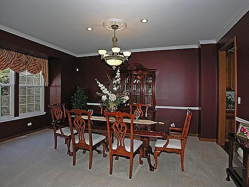 Formal Dining