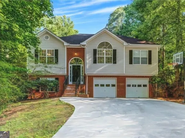 1061 Plantation Blvd SE, Conyers, GA 30094