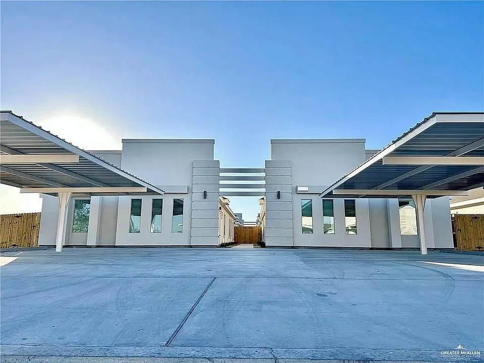 1404 Lore Dr #2