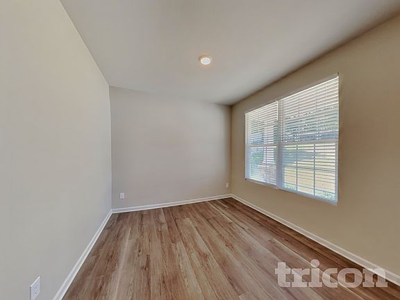 4th image of 2559 Wallingford Rd