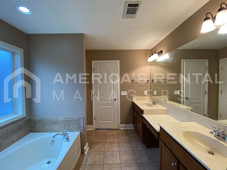 6253 Sycamore Dr — Photo 15