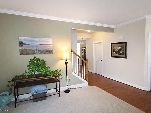 3rd image of 168 Meadow Brook Way