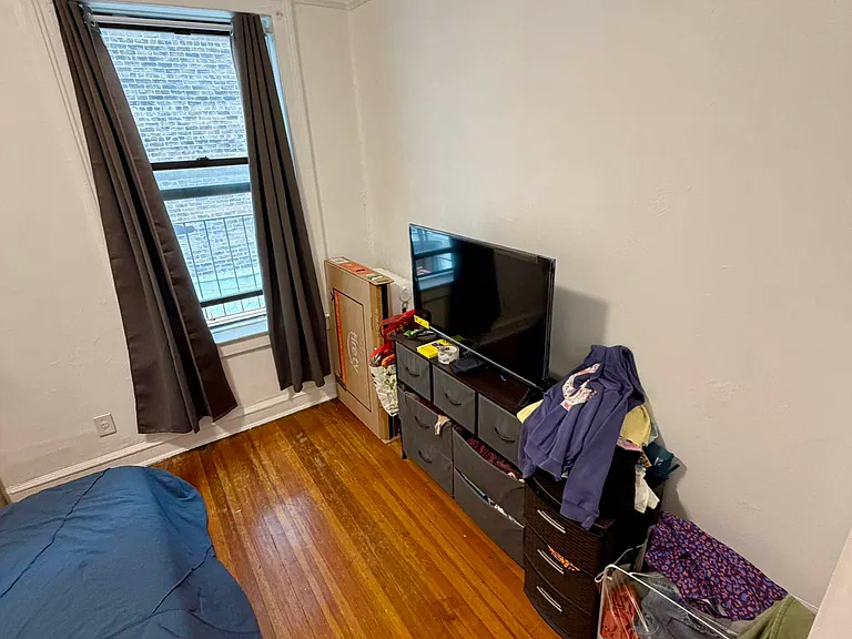 33-09 31st Ave #1C — Photo 8