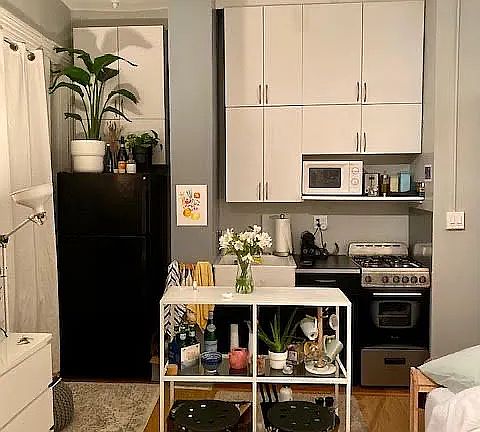 5th image of 615 W 113th St APT 72
