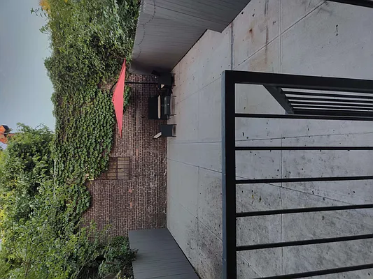 Rented by Concrete Jungle Realty | media 10