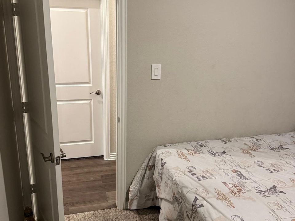 1st image of 4008 Sandstone Ln