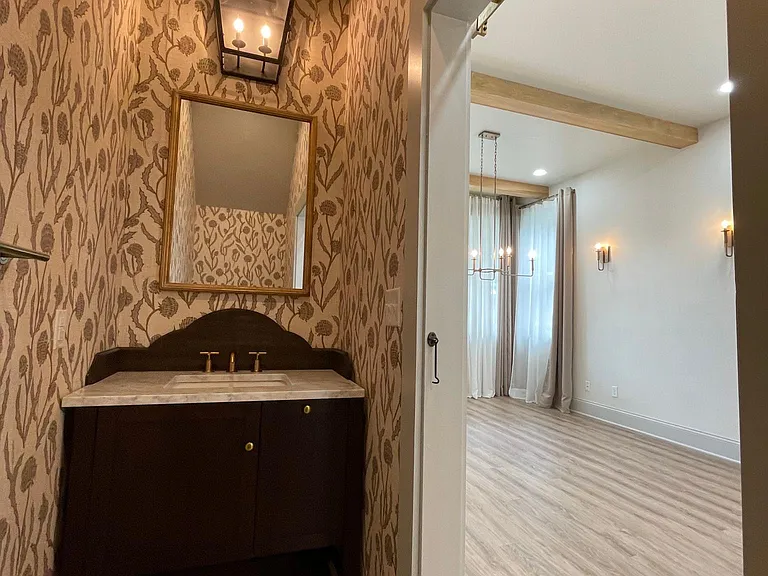 833 Birch Ave — Photo 15
