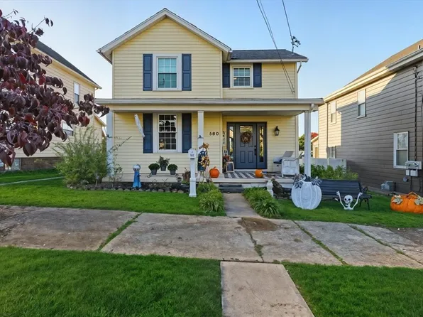 390 Braddock Ave, Uniontown, PA 15401