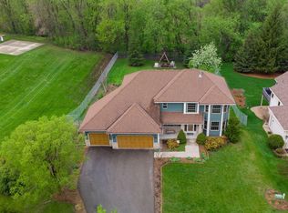4105 Raspberry Ridge Rd NE, Prior Lake, MN 55372