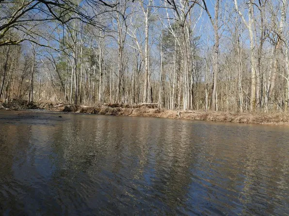 Rush Creek Rd, Glade Spring, VA 24340