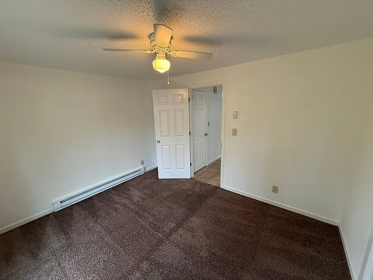1015 5th Ave SW #13 — Photo 8