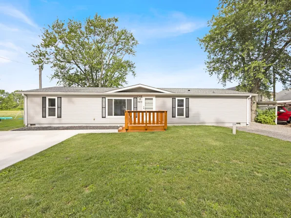 7079 Hancock Dr, Russells Point, OH 43348