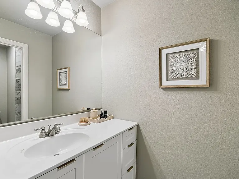 9004 Cypress Creek Rd — Photo 31