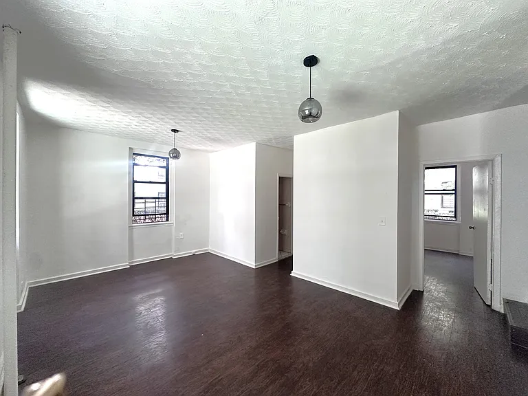21-58 35th St #1A — Photo 7