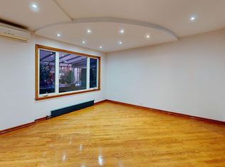1840 E 32nd St, Brooklyn, NY 11234