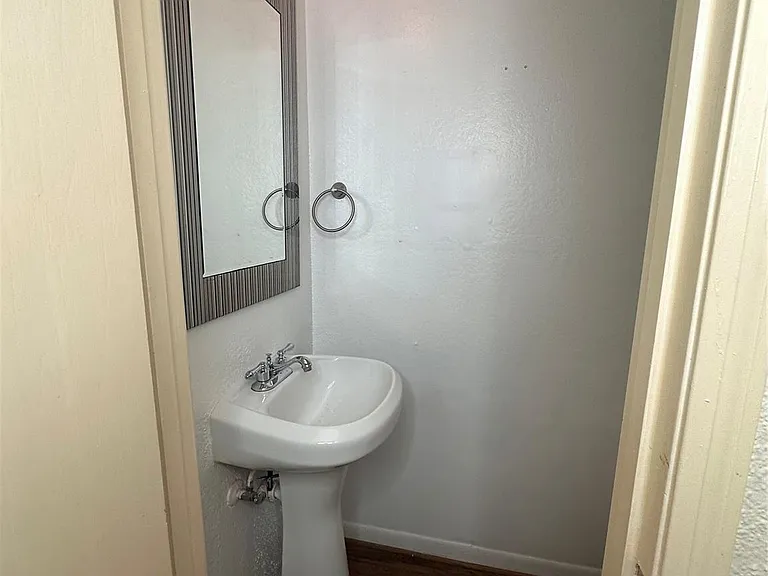 1413 Bonanza Rd #413 — Photo 16