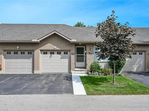 30 Braemar Ave #22, Caledonia, ON N3W 2M1