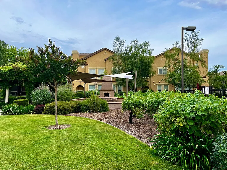 5350 Dunlay Dr #1213 — Photo 34