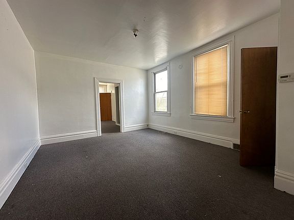 2nd image of 125 6th St #2