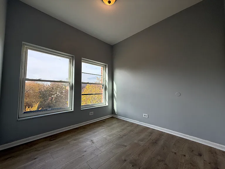 5715 S Indiana Ave #3N — Photo 3