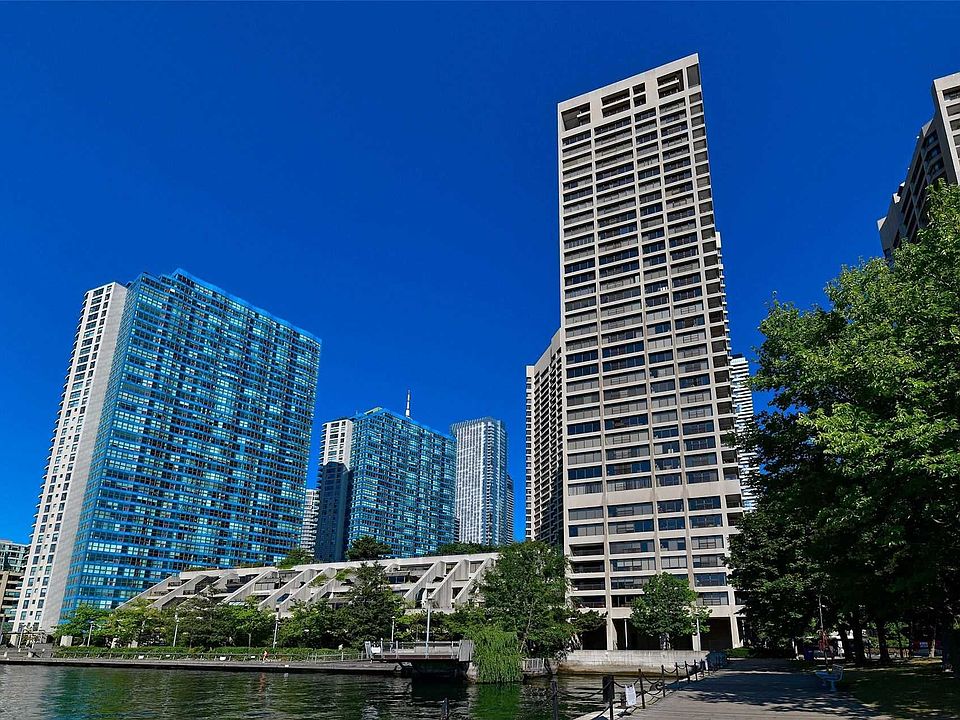 2nd image of 65 Harbour Sq #508