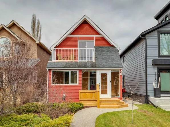 2128 S Broadview Rd NW, Calgary, AB T2N 3H9