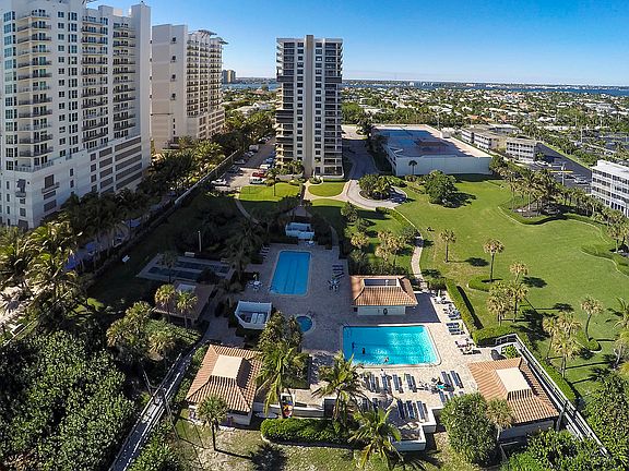 5th image of 3400 N Ocean Dr APT 1206