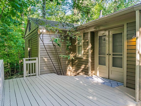 2nd image of 3949 Wynding Dr