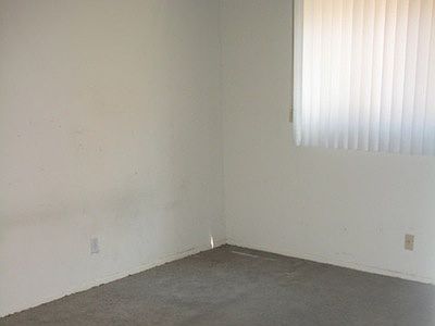 4th image of 1040 S Corning St APT 3