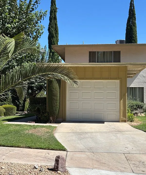 14315 Augusta Dr