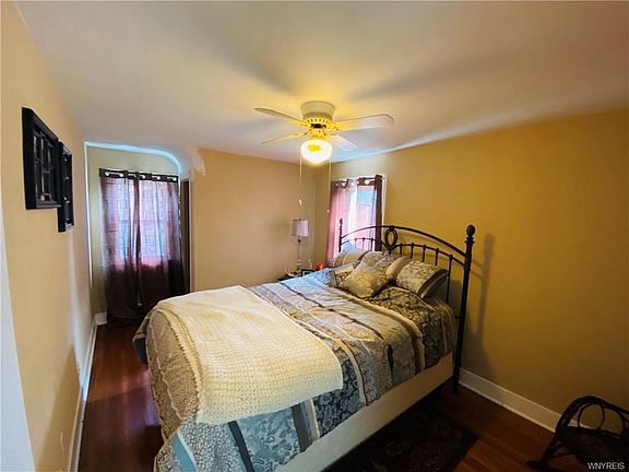 3rd image of 94 Relich Ave
