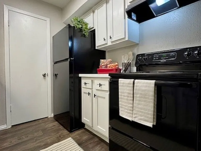 Creeks Edge Apartments — Photo 45