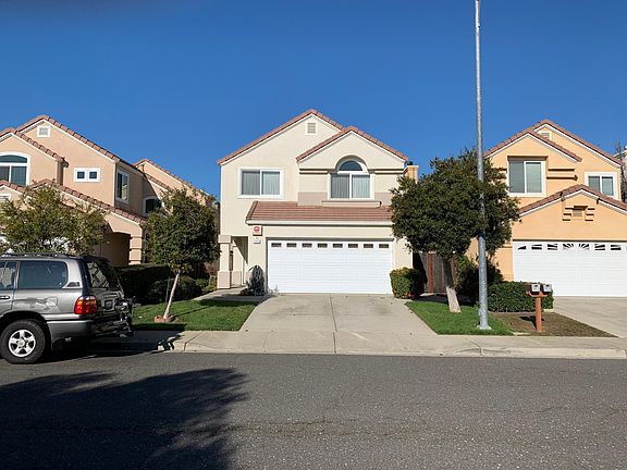 3rd image of 1205 Elkwood Dr