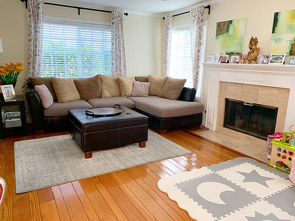 Living room with gas fireplace.