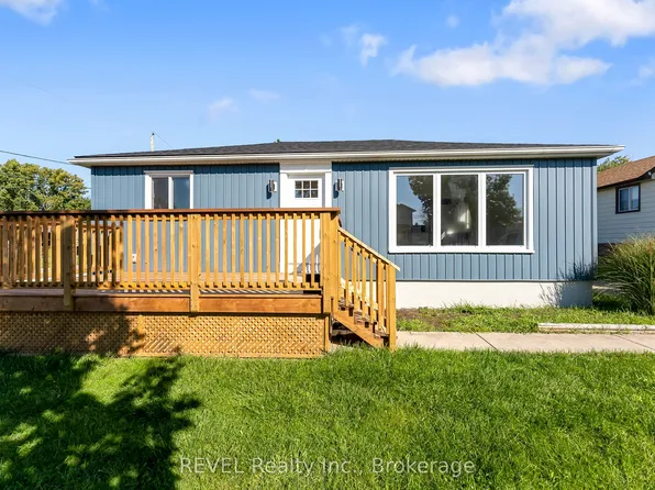 7859 Mulhern St, Niagara Falls, ON L2H 1B6